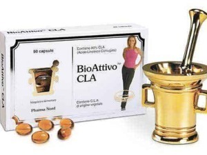 BioAttivo CLA integratore naturale per il controllo del peso, capsule di acido linoleico con immagine di donna in forma e un mortaio in oro usato in cucina o preparazioni naturali.