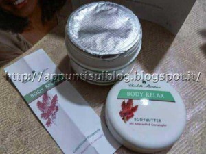 Profumo corpo relax con aroma di arancia e pomegranate, crema idratante naturale, ideale per il benessere della pelle e il rilassamento muscolare, prodotto artigianale di alta qualità.
