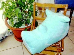 Rocketbaby Carlos il Rinoceronte peluche verde acqua per bambini