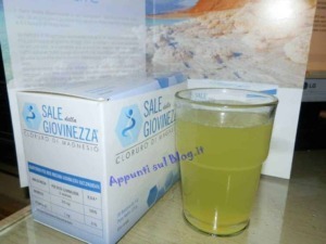 Polvere di cloruro di magnesio per miglior salute, integratore naturale, beneficio sulla pelle e sistema immunitario. Prodotto in Italia, già consigliato per benessere generale.