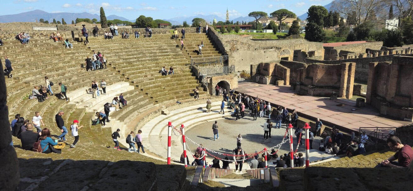 Piccolo anfiteatro di Pompei