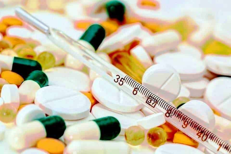 5 prodotti farmaceutici nella farmacia di casa