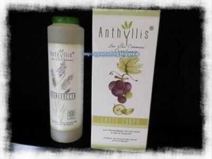 Naturale shampoo Anthyllis con estratto di uva rossa, ideale per capelli sani e nutriti, disponibile su Appunti Sul Blog per un beauty naturale e biologico.