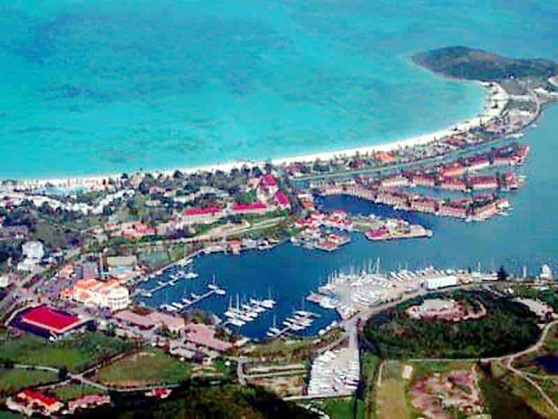 Antigua chiama Italia, terra magica tra cielo e mare 2 Antigua chiama Italia, striscia di terra magica tra cielo e mare