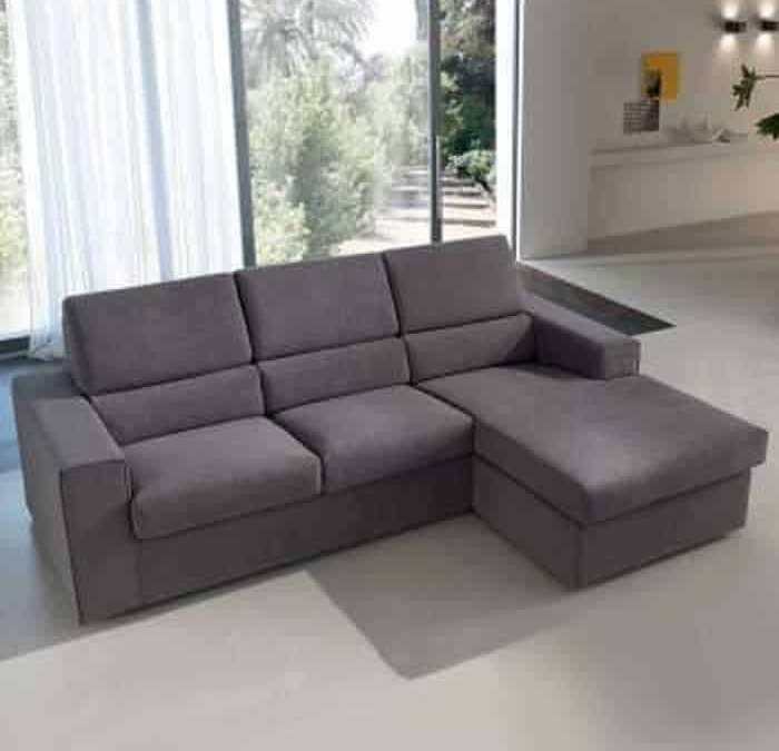 Chaise longue di design elegante per il soggiorno