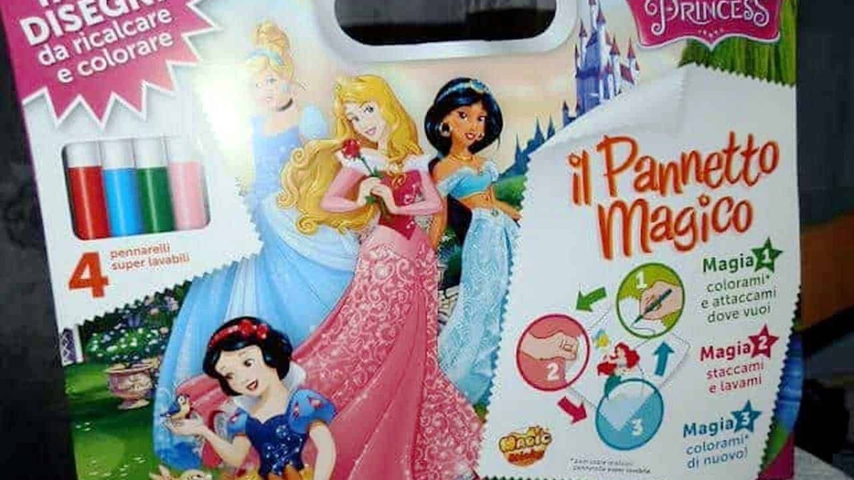 Pannello magico di Disney Princess con personaggi e istruzioni per il metodo delle magie, gioco creativo per bambini, colori e disegni da colorare e attaccare, prodotto artigianale made in Italy.