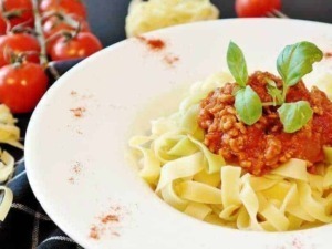 FileName: tagliatelle al sugo di carne e basilico