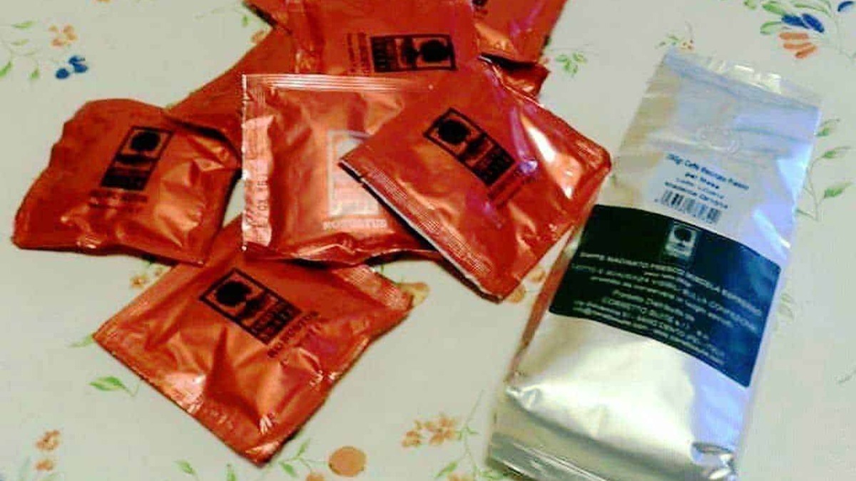 Filename: sacchetti adesivi salviettine indirizzo
