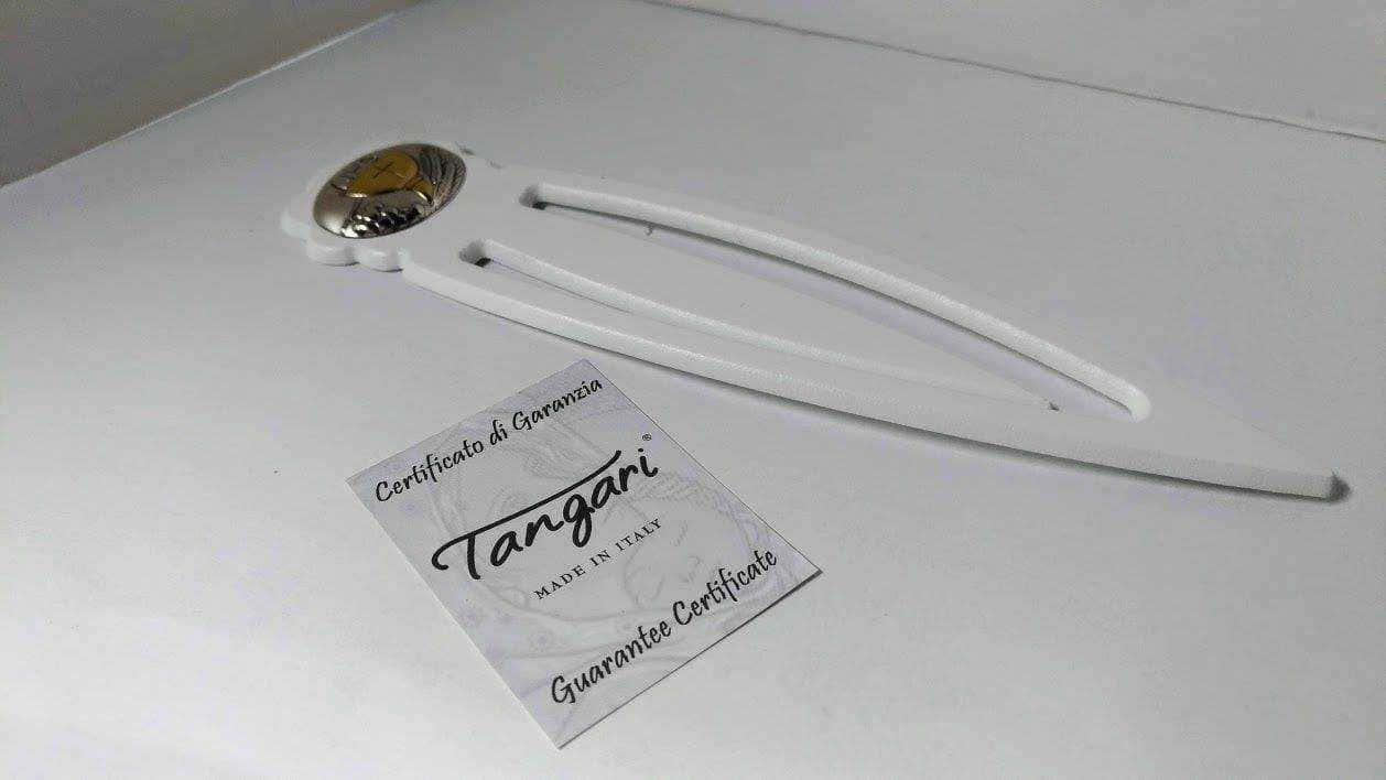 Valvola di aspirazione per termosifone con certificato di garanzia TANGARI made in Italy, dettagli di qualità e produzione italiana.