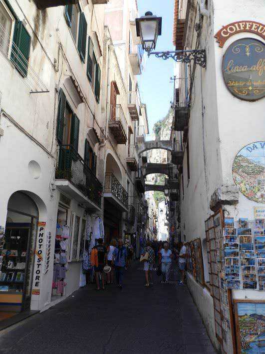 AMALFI CENTRO STORICO IN Costiera amalfitana 18 borghi da visitare in 40 km
