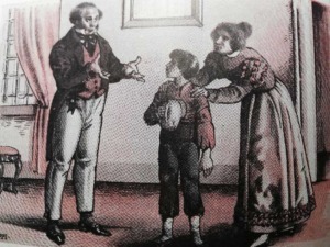 L'uomo e la donna che interagiscono con il ragazzo in un ambiente domestico, in stile vintage, con dettagli come parapetti e tende, rappresentano scene di vita quotidiana del passato.