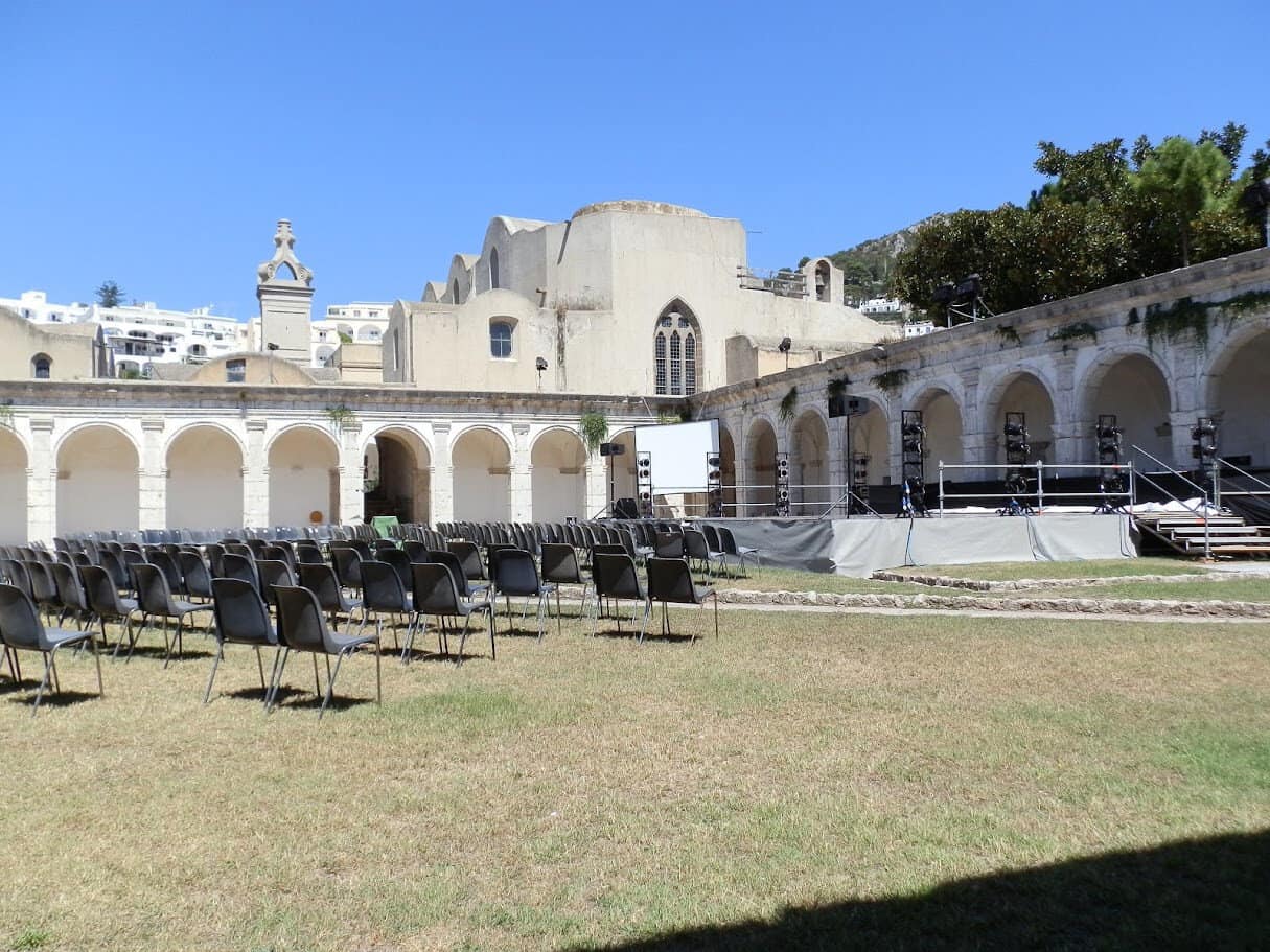 3 isole Flegree: Ischia, Procida e Capri tra mare, terme e borghi 15 Certosa di San Giacomo a Capri