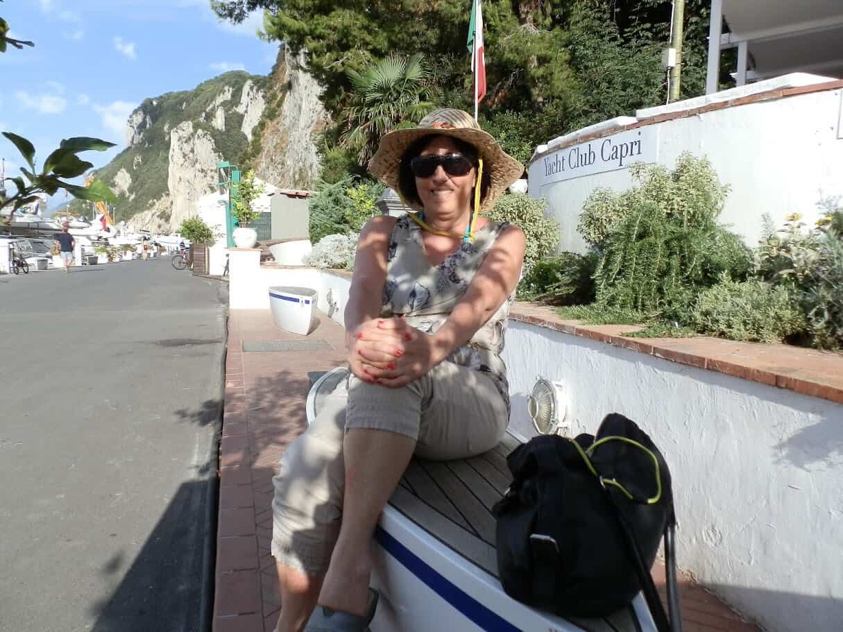 3 isole Flegree: Ischia, Procida e Capri tra mare, terme e borghi 14 Una passeggiata sul lungomare di Capri