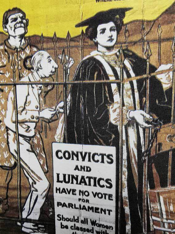 La donna nella società ottocentesca e le suffragette