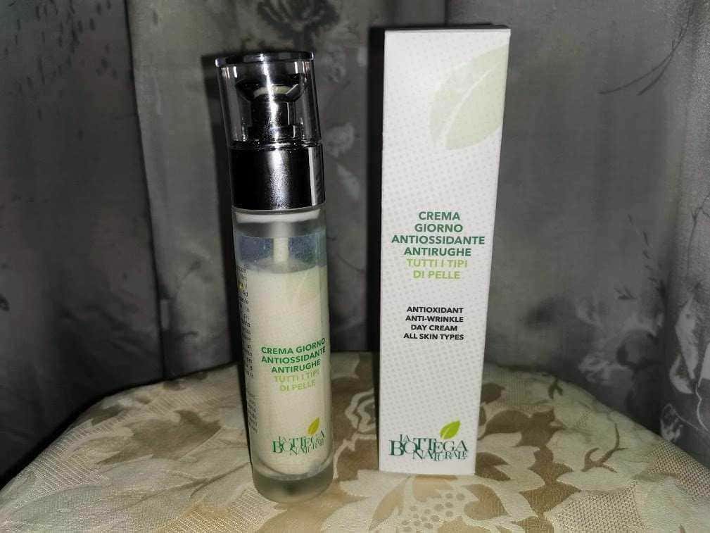 La Bottega Naturale: crema giorno antiossidante che rigenera la pelle per un viso radioso
