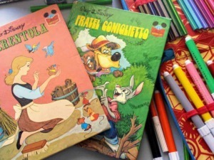 Libri Disney per bambini, fumetti e colori, materiali per attività creative, appunti sul blog, tutorial di disegno e promozioni per genitori e insegnanti nel settore dell'infanzia.
