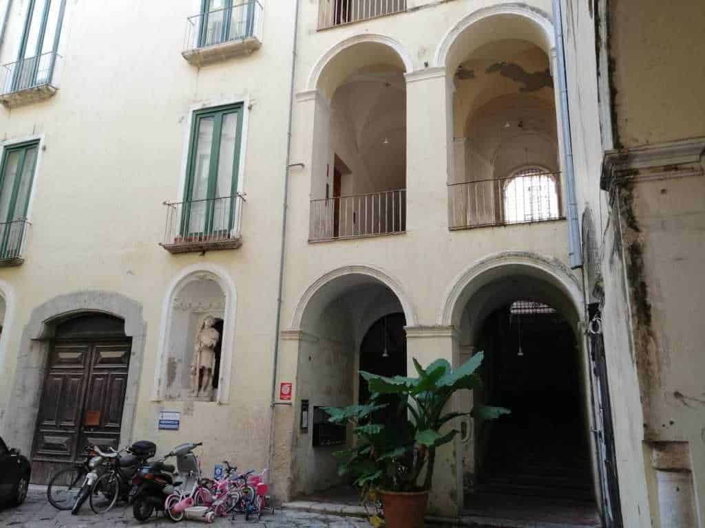 12 Edifici longobardi a Salerno stile barocco e coppedè
