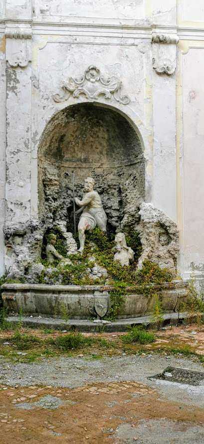 12 Edifici longobardi a Salerno stile barocco e coppedè