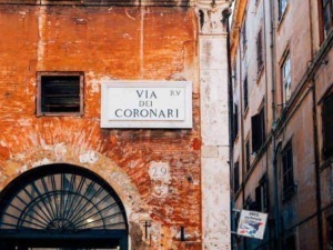 Via dei Coronari, strada storica di Roma