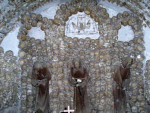 Filemania ossario skeletal religious cemetery italy