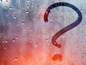 Why is my phone screen foggy and showing water droplets on the surface?.