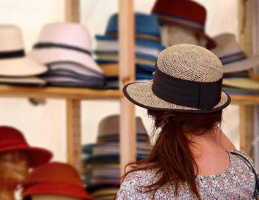 Come scegliere un cappello da donna over 60