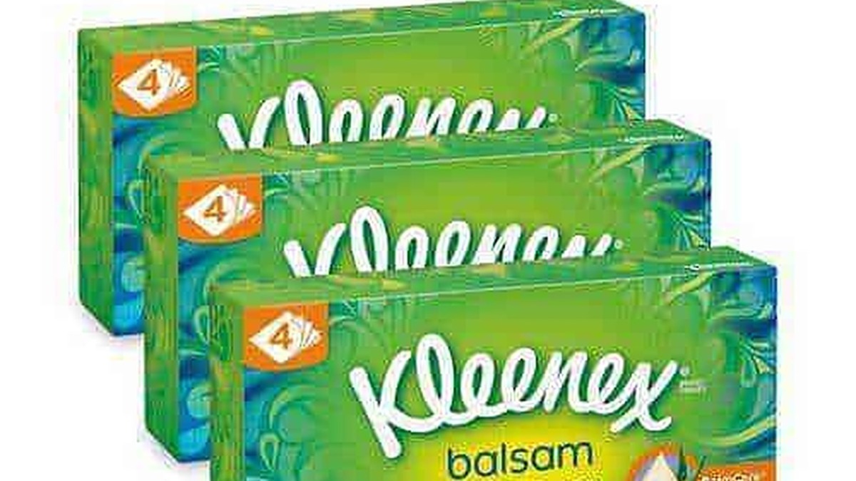 Savon Kleinex Balsam, confezione multipla di tre barattoli, ideale per detergere e idratare la pelle del corpo e delle mani, con formula avvolgente e delicata.