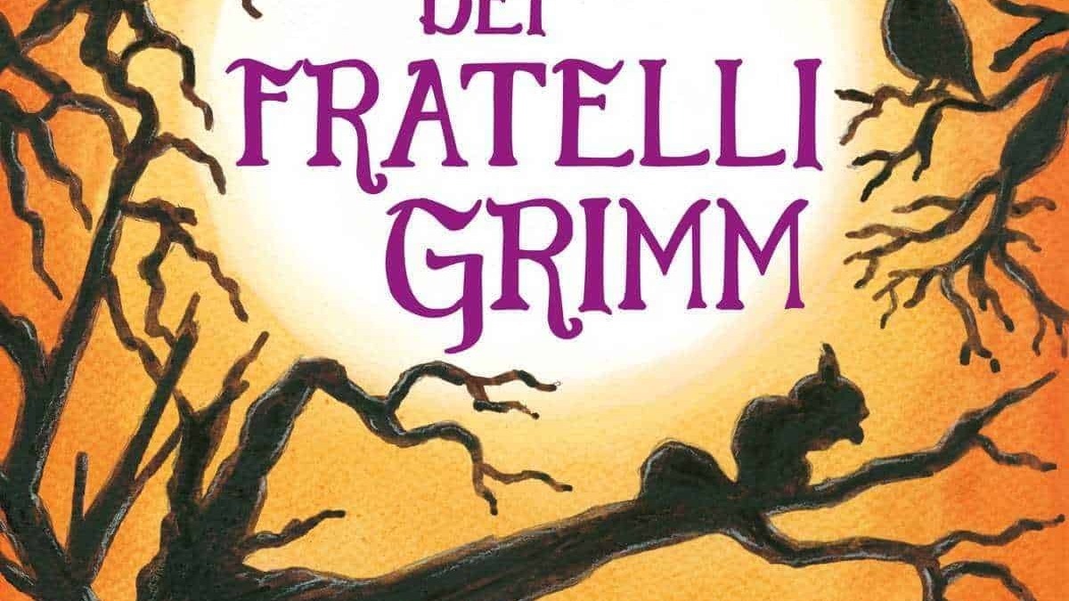Fiaba dei fratelli Grimm, copertina illustrata con albero oscuro, uccelli e civetta, atmosfera misteriosa e magica, perfetta per il libro di fiabe classiche per bambini e giovani lettori.