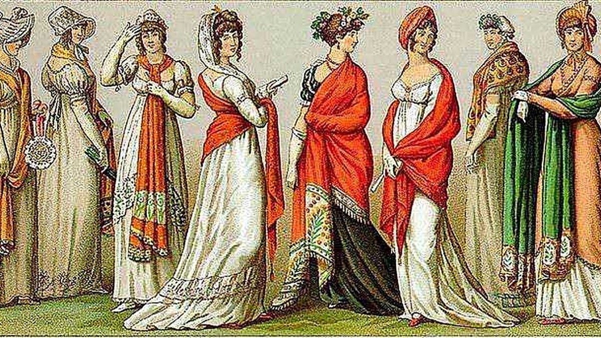 Vestiti storici dell'antica Grecia con donne in abiti tradizionali e acconciature eleganti.