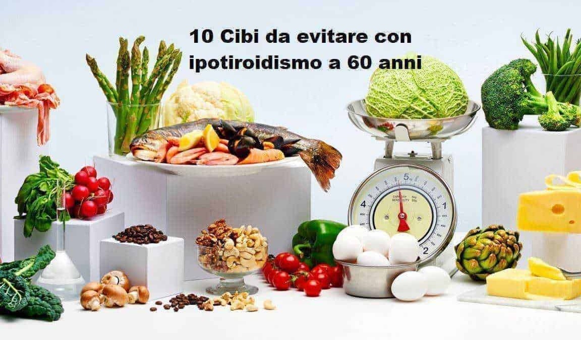 Uova, verdure, pesce e alimenti sani per evitare l'ipotiroidismo a 60 anni. Frutta, verdura fresca e proteine vegetali e animali per mantenere la salute della tiroide.