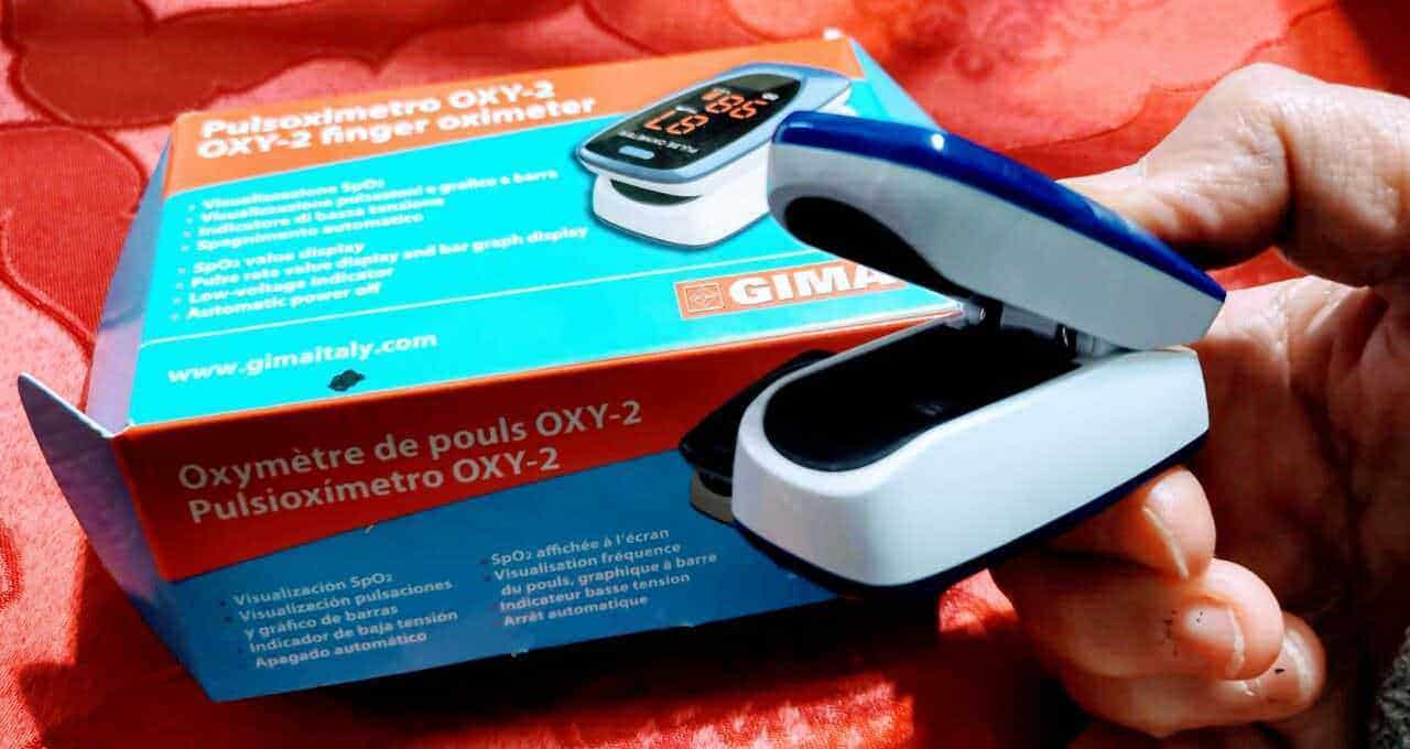 Misuratore di pulsazioni OXY-2 digital, dispositivo portatile per monitorare la saturazione di ossigeno nel sangue, con schermo a colori e funzione di indicatore a bassa tensione.