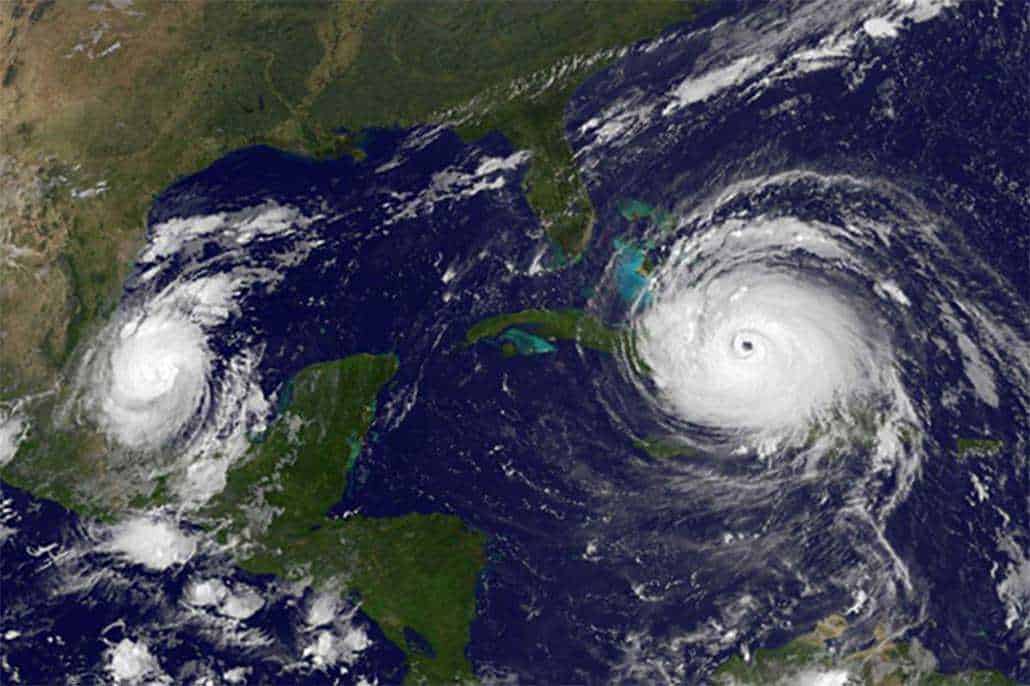 Uragano Katrina e tifone sul Golfo del Messico artistico mappe satellitari immagini stampa clima.