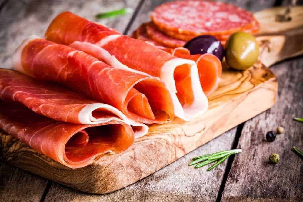 Prosciutto Crudo: 5 metodi per servirlo
