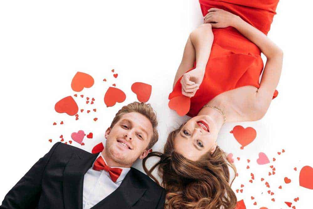 San Valentino valuta i segni zodiacali.