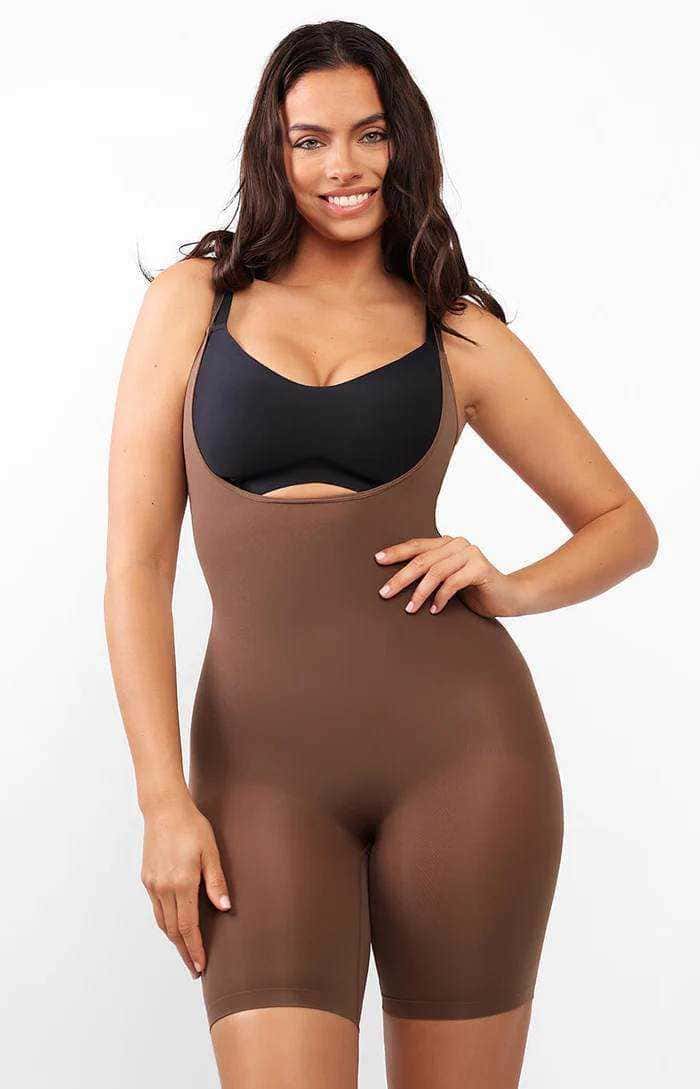Body modellante traspirante per l'estate