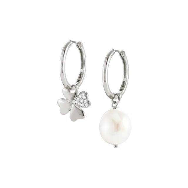 Orecchini donna con charms a farfalla e perla, eleganti gioielli in argento, accessori moda, regalo raffinato, bijoux di classe.