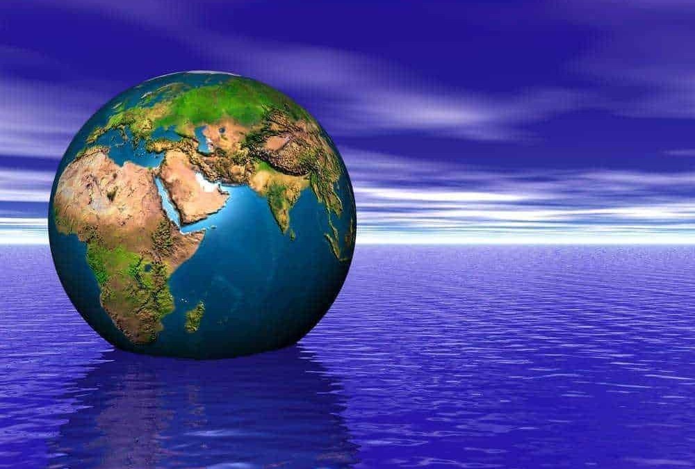Terra Terra immersa nell'oceano con paesaggio digitale e sfondo drammatico. Immagine rappresentativa di geografia, ambiente e pianeta globale per blog, articoli e contenuti online.