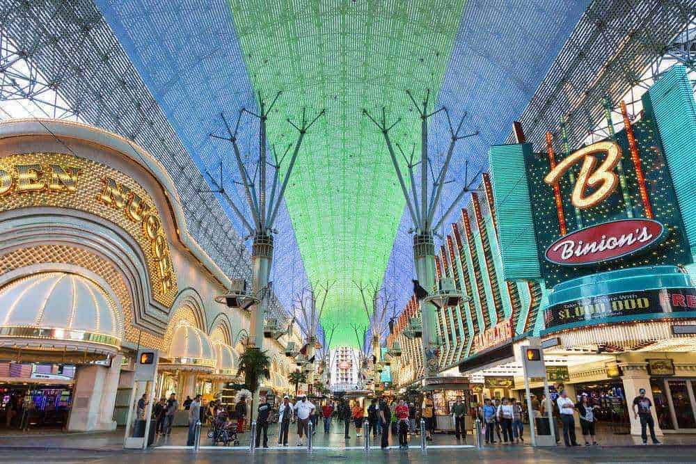 Las Vegas in 7 giorni: Fremont Street Experience