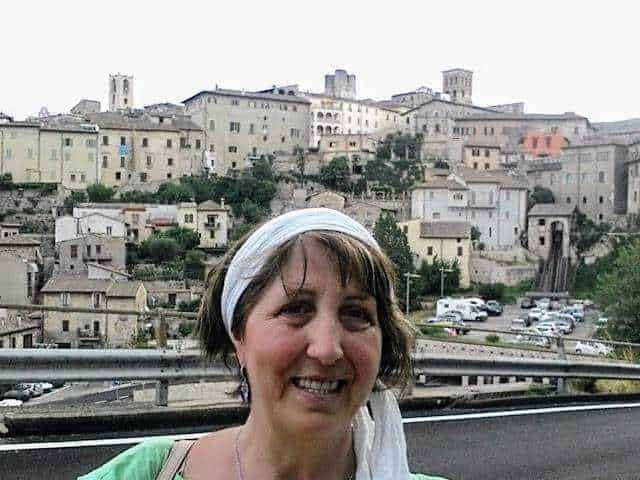 Vista di Narni dalla strada 