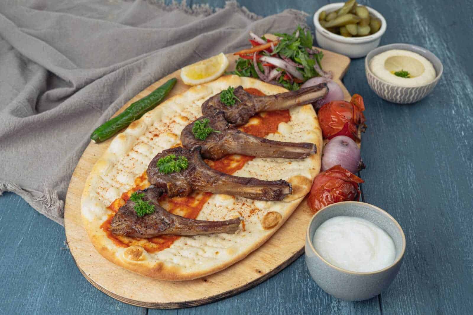 Menu di capodanno 13 piatti da mettere sulla tavola Norvegia – Costolette di agnello