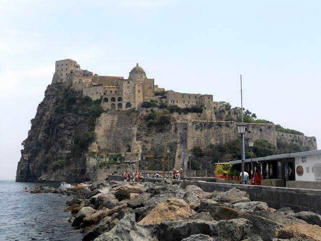 Isola d'Ischia, arcipelago isole Flegree