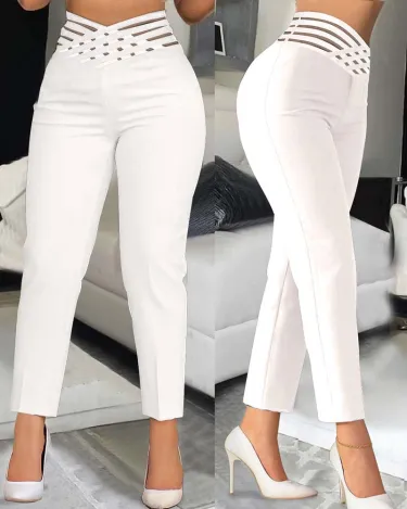 Jeans modellanti con controllo integrato