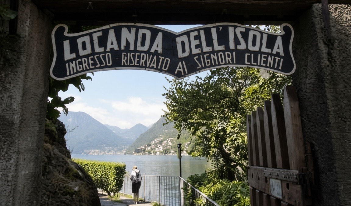 L’ingresso riservato ai clienti alla Località dell’Isola, con vista sul lago e le montagne, in un ambiente naturale e tranquillo.