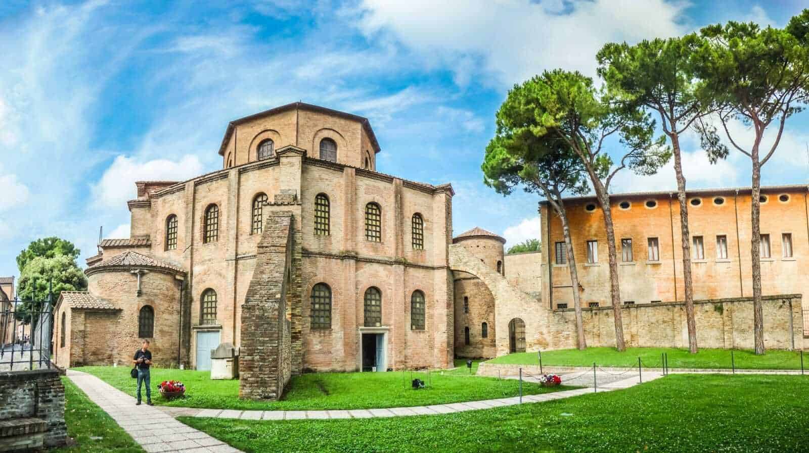 16 madri di figli maschi nei tempi antichi