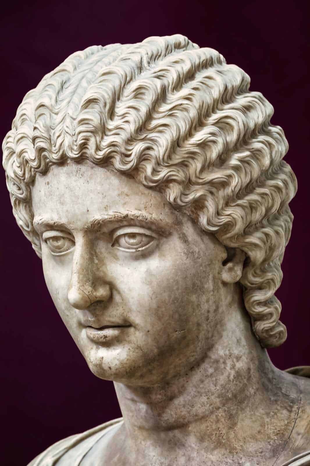 16 madri di figli maschi nei tempi antichi