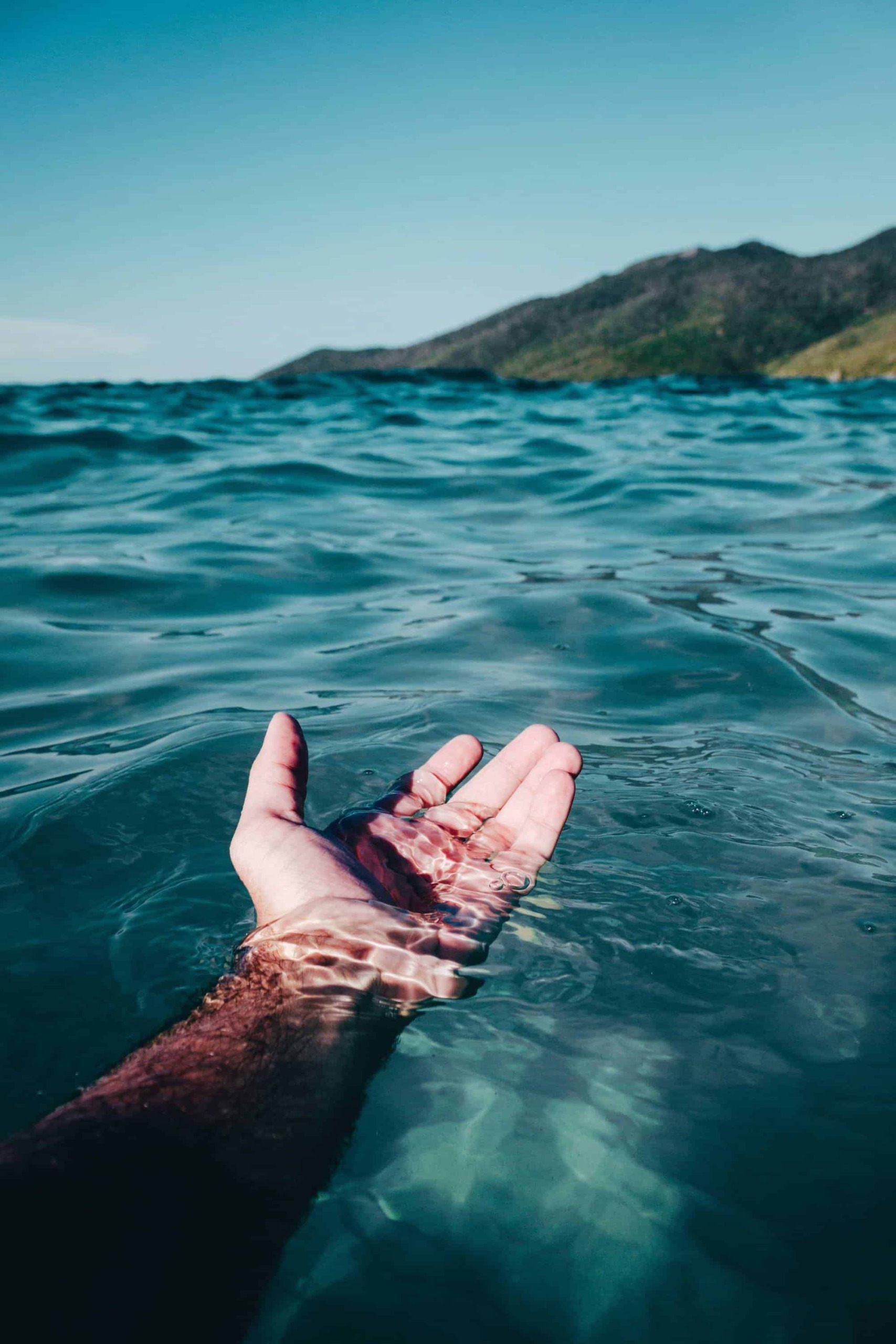 Come l'acqua di mare fa bene al nostro benessere