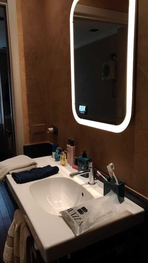 10 idee per bagno senza finestre