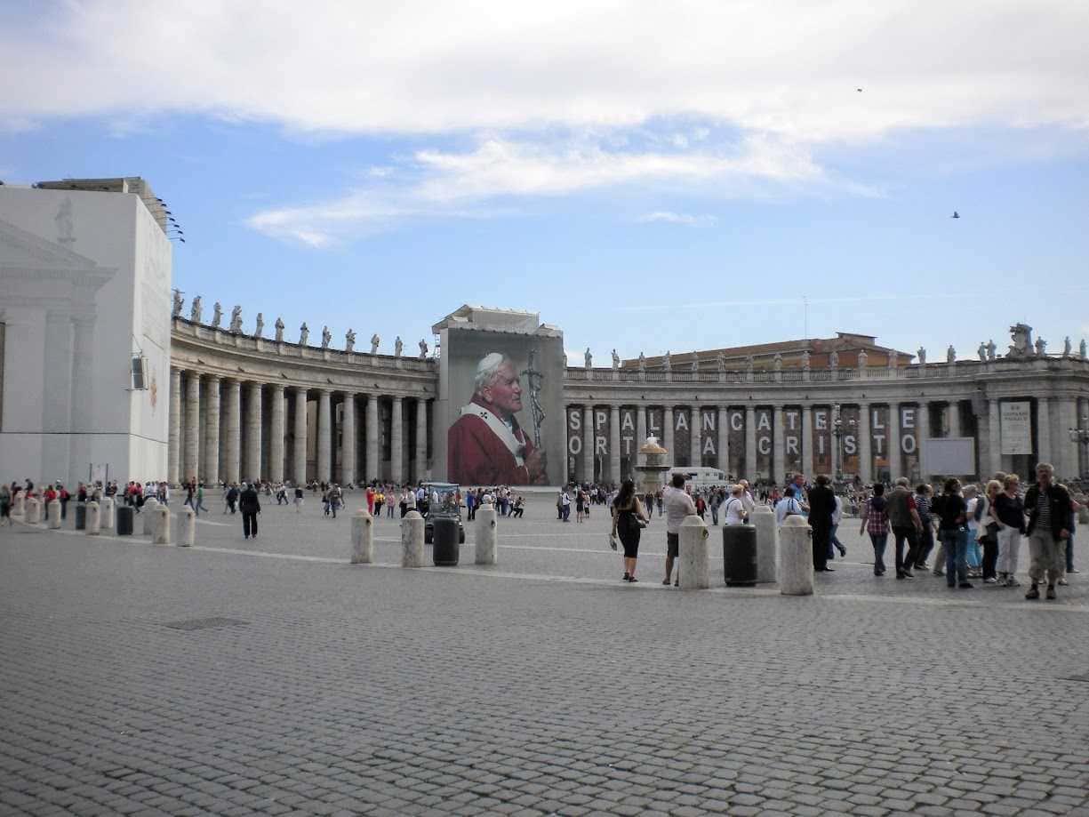 7 Cose da vedere in Piazza San Pietro
