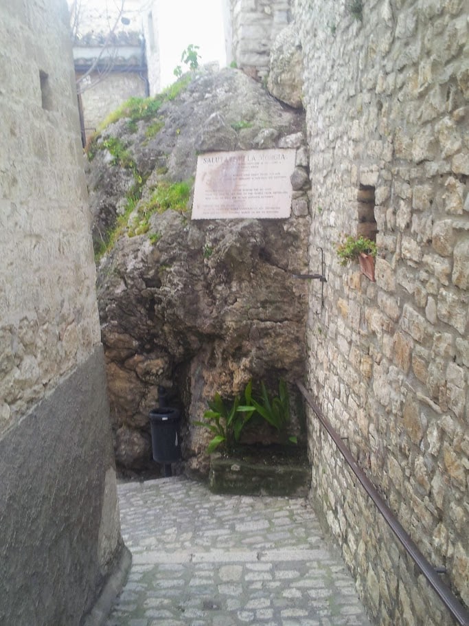 Via di Pietrelcina 