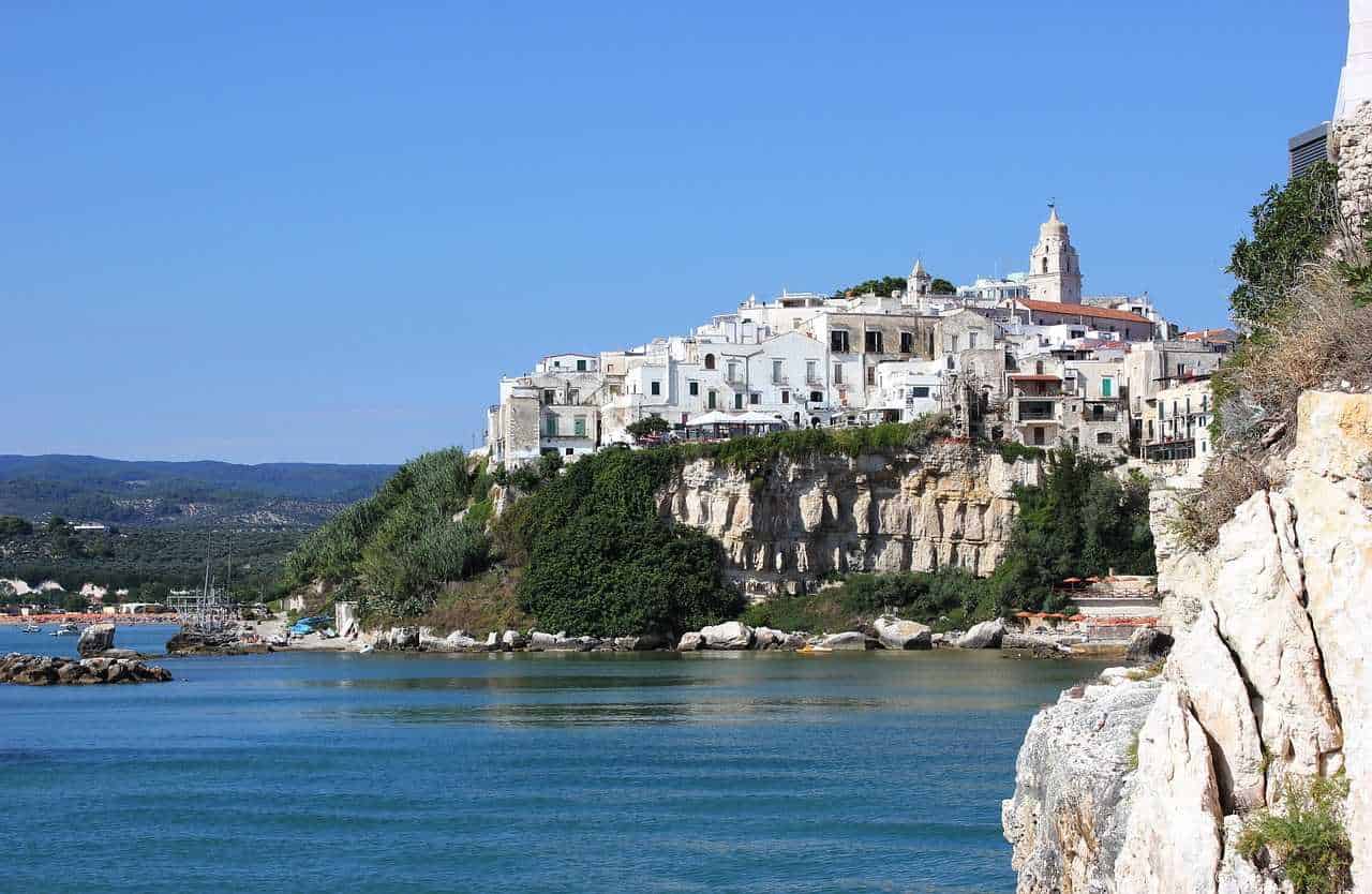 È il momento giusto per prenotare le tue vacanze estive 4 È il momento giusto per prenotare le tue vacanze estive